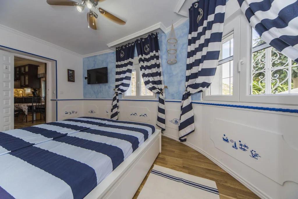 Villa Med Panoramautsikt Med Privat Pool I Calpe, Costa Blanca, Spanien エクステリア 写真
